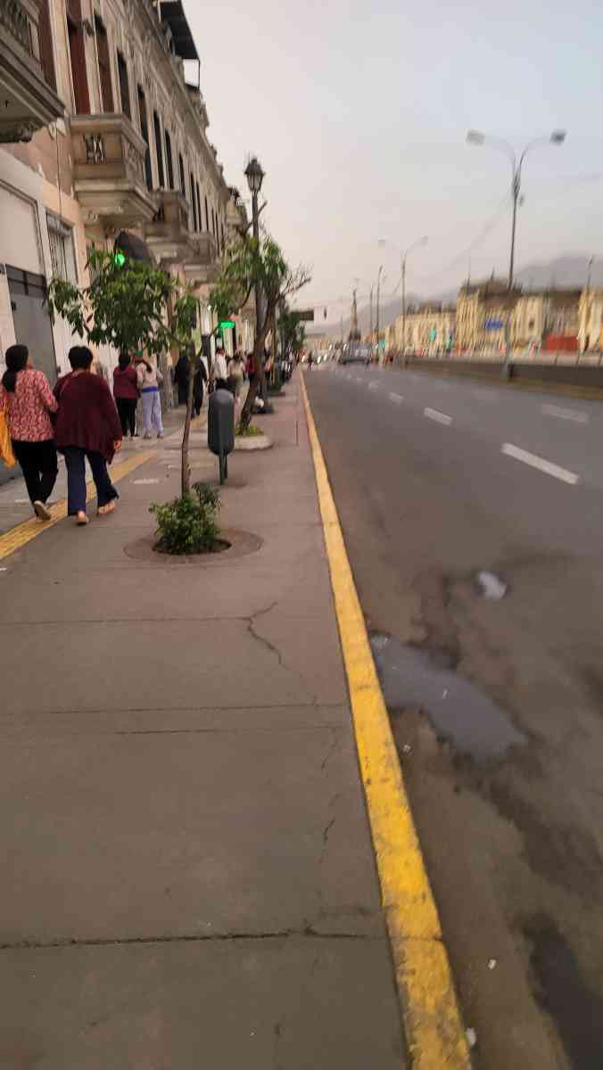 peru airport taxi driver tried to scam me