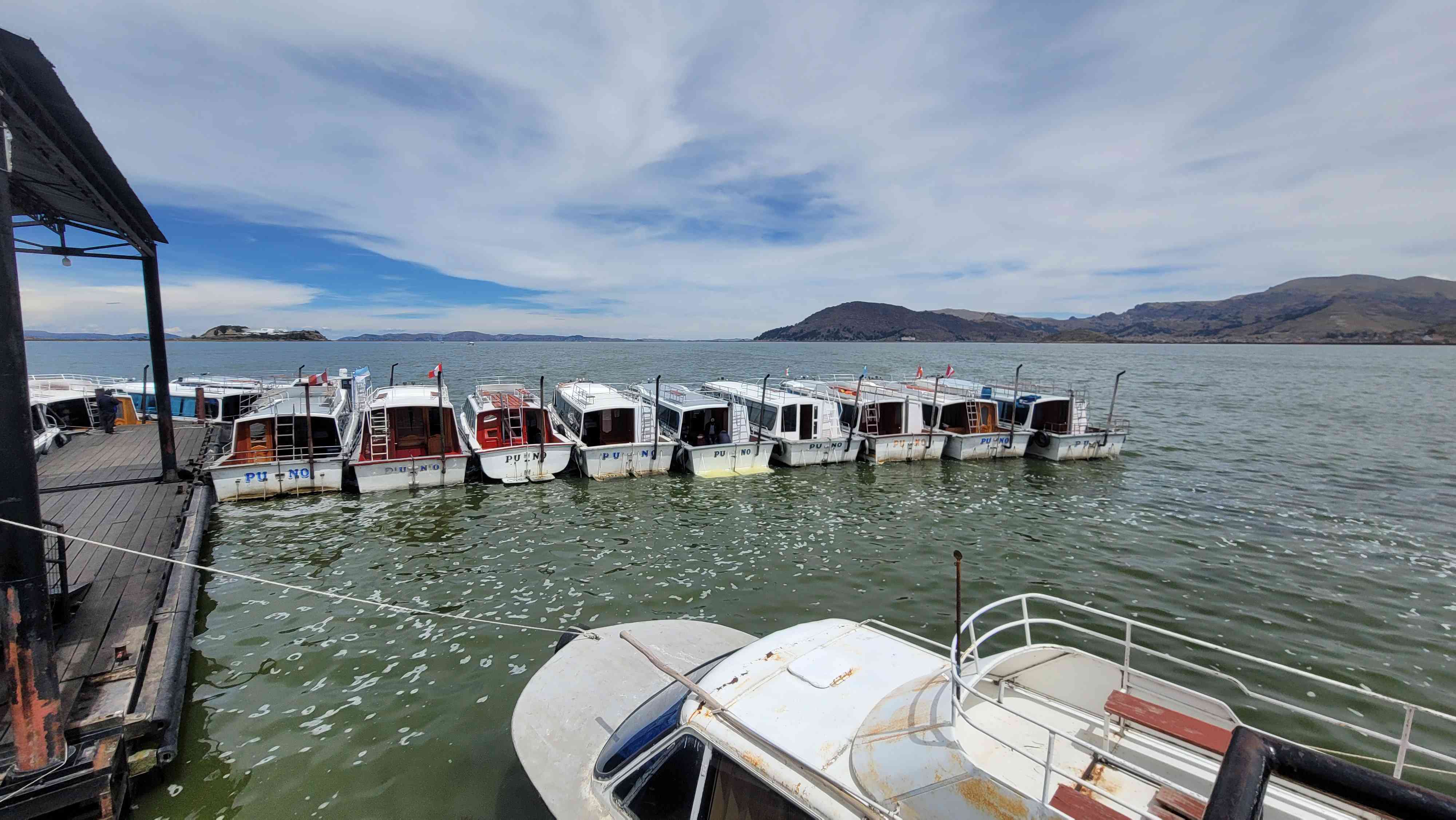 visiting island uros taquila amantani