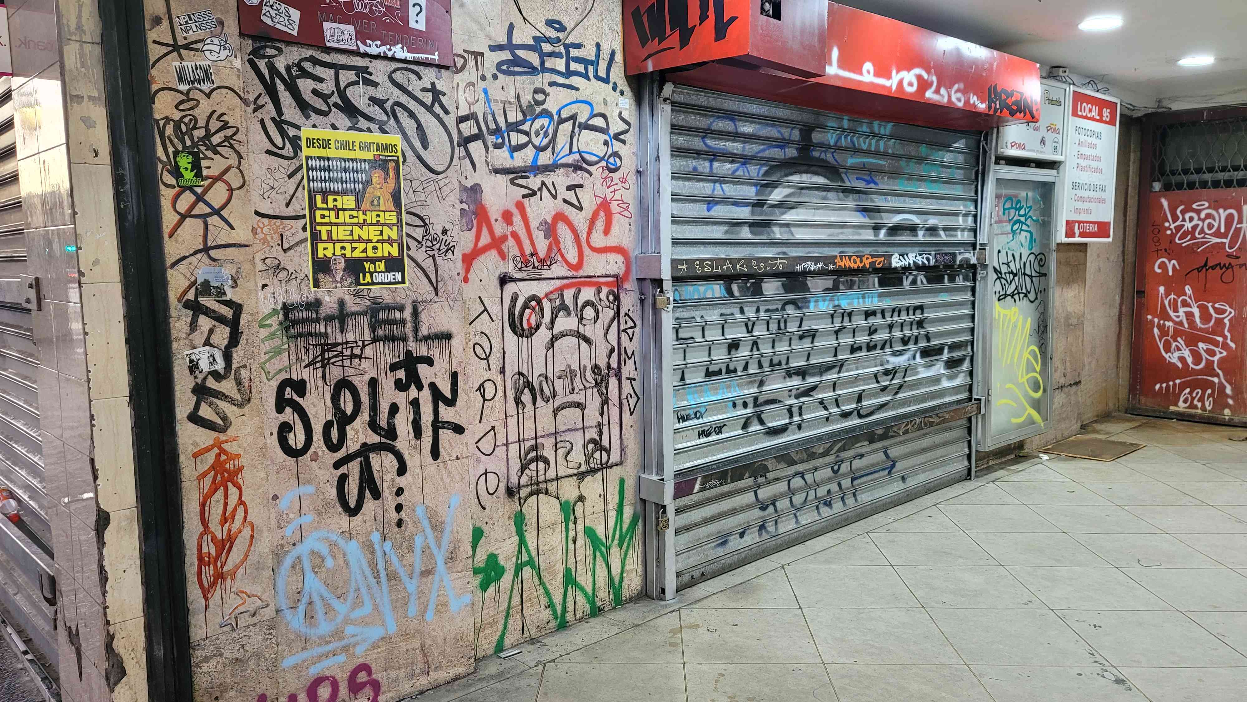 Why there is graffiti all over Santiago Chile